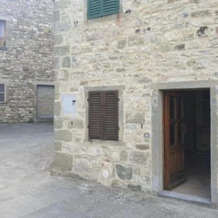 דירות Caprese Michelangelo La Casina Di Caprese מראה חיצוני תמונה